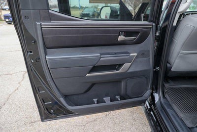 2024 Toyota TUNDRA 4X2 SR5