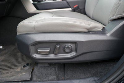 2024 Toyota TUNDRA 4X2 SR5