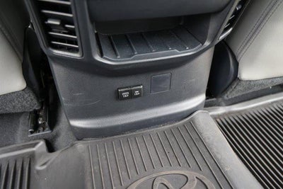 2024 Toyota TUNDRA 4X2 SR5