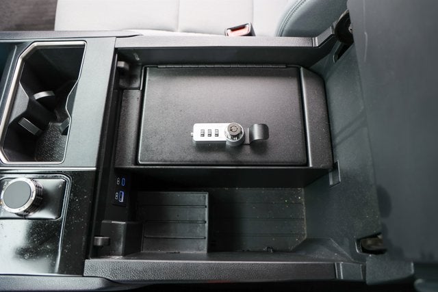 2023 Toyota TUNDRA 4X2 SR5