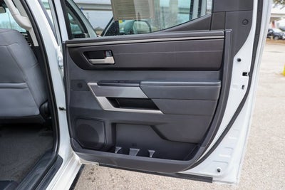 2023 Toyota TUNDRA 4X2 SR5