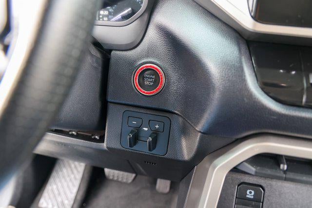 2023 Toyota TUNDRA 4X2 SR5