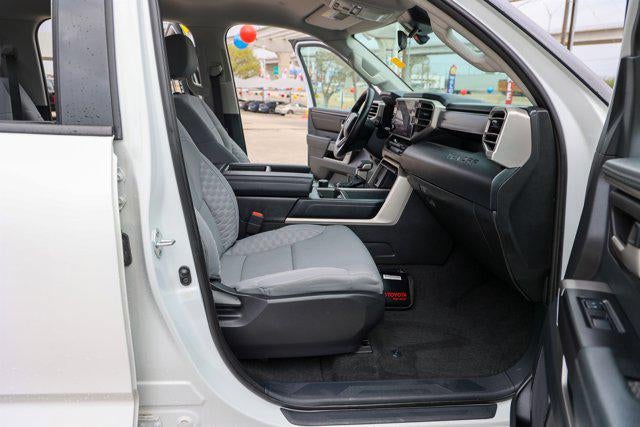 2023 Toyota TUNDRA 4X2 SR5