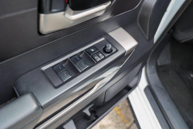 2023 Toyota TUNDRA 4X2 SR5