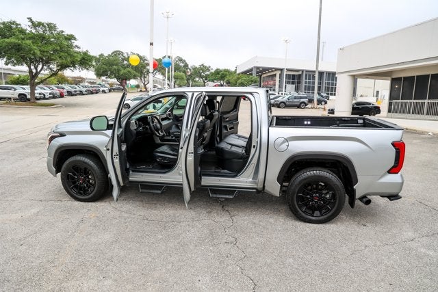 2024 Toyota TUNDRA 4X2 SR5