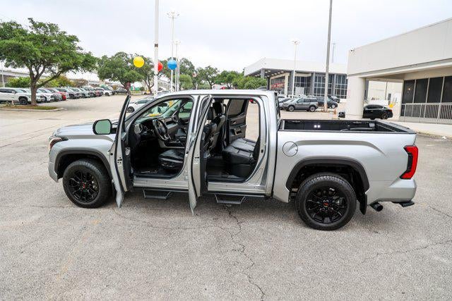 2024 Toyota TUNDRA 4X2 SR5