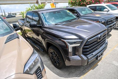 2022 Toyota Tundra SR5