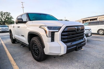 2025 Toyota Tundra 2WD SR5