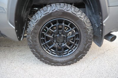 2025 Toyota Tundra 2WD SR5