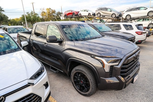 2024 Toyota Tundra SR5