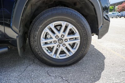 2024 Toyota Tundra 2WD SR5