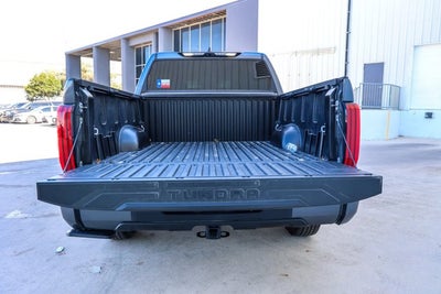 2024 Toyota TUNDRA 4X2 SR5