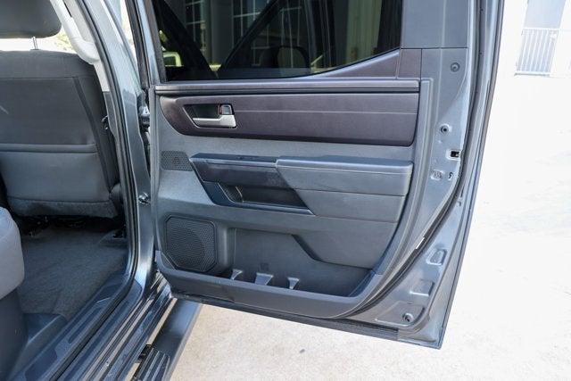 2024 Toyota TUNDRA 4X2 SR5