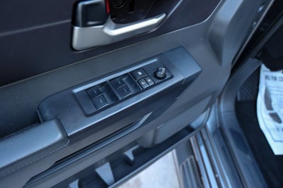 2024 Toyota TUNDRA 4X2 SR5