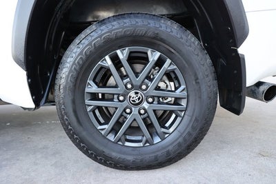 2025 Toyota TUNDRA 4X2 SR5