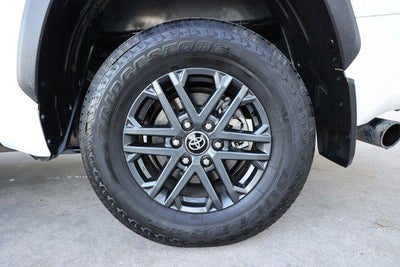 2025 Toyota TUNDRA 4X2 SR5