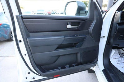 2025 Toyota TUNDRA 4X2 SR5