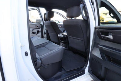 2025 Toyota TUNDRA 4X2 SR5