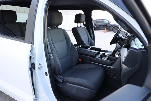 2025 Toyota TUNDRA 4X2 SR5