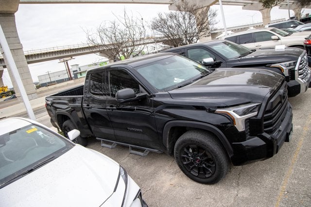 2023 Toyota TUNDRA 4X4 SR5