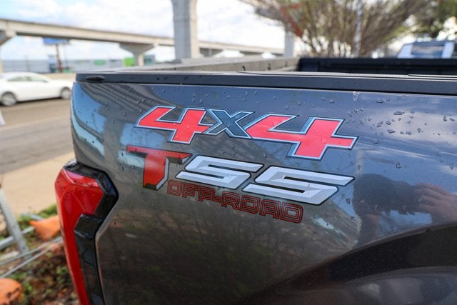 2022 Toyota Tundra 4WD SR5