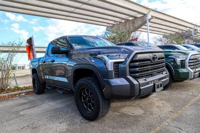 2022 Toyota Tundra 4WD SR5