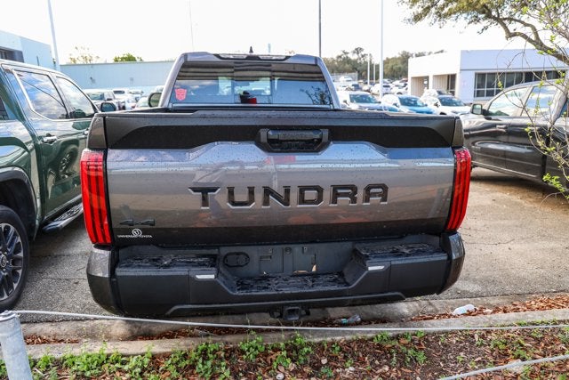 2022 Toyota Tundra 4WD SR5