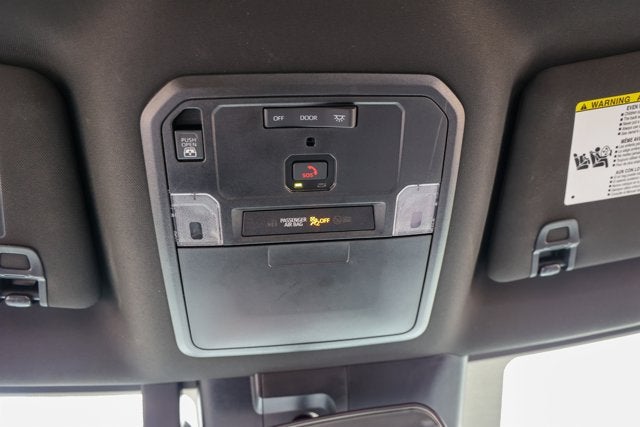 2025 Toyota TUNDRA 4X4 SR5