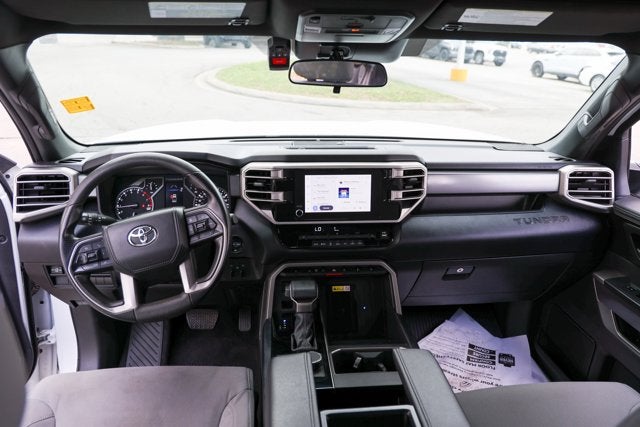 2025 Toyota TUNDRA 4X4 SR5