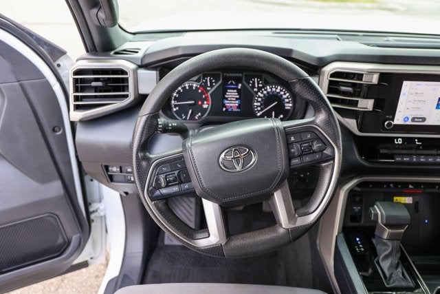 2025 Toyota TUNDRA 4X4 SR5