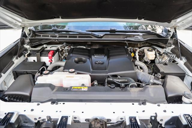 2025 Toyota TUNDRA 4X4 SR5