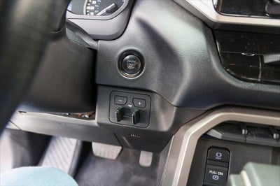 2025 Toyota TUNDRA 4X4 SR5