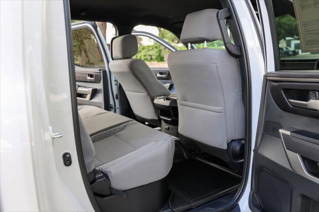 2025 Toyota TUNDRA 4X4 SR5
