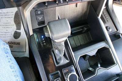 2025 Toyota TUNDRA 4X4 SR5