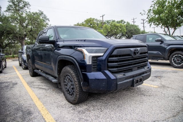2025 Toyota Tundra 4WD SR5