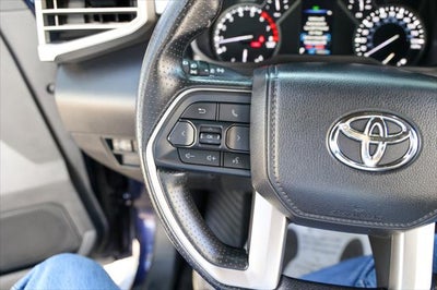 2025 Toyota TUNDRA 4X4 SR5