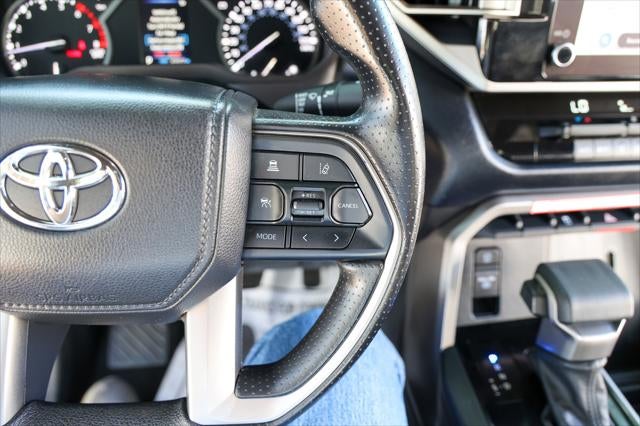 2025 Toyota TUNDRA 4X4 SR5