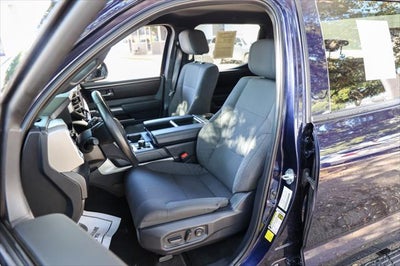 2025 Toyota TUNDRA 4X4 SR5