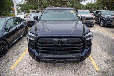 2025 Toyota TUNDRA 4X4 SR5