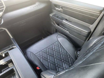 2023 Toyota TUNDRA 4X4 SR5
