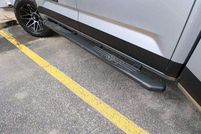 2024 Toyota TUNDRA 4X4 SR5