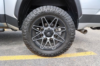 2024 Toyota TUNDRA 4X4 SR5