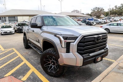 2024 Toyota TUNDRA 4X4 SR5