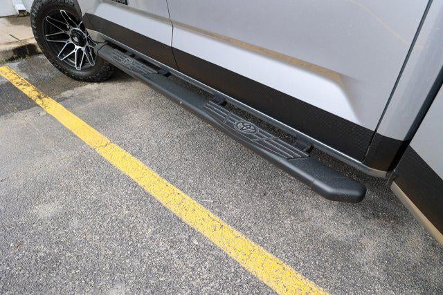 2024 Toyota TUNDRA 4X4 SR5