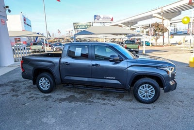 2024 Toyota TUNDRA 4X4 SR5