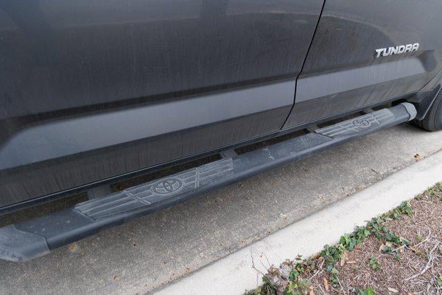 2024 Toyota TUNDRA 4X4 SR5