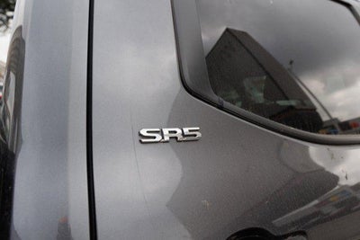 2024 Toyota TUNDRA 4X4 SR5