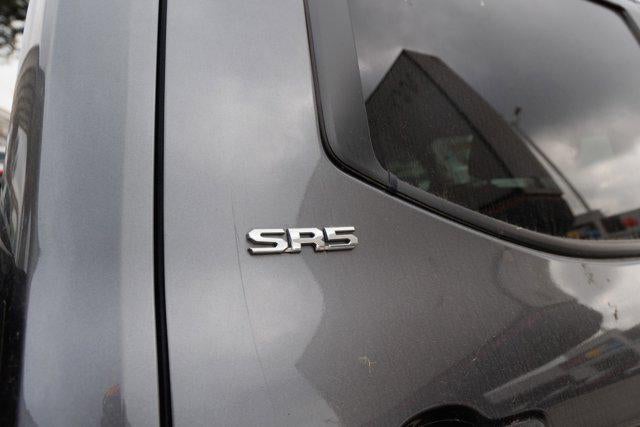 2024 Toyota TUNDRA 4X4 SR5