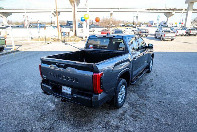 2024 Toyota TUNDRA 4X4 SR5