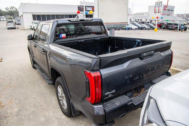 2024 Toyota TUNDRA 4X4 SR5